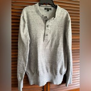 Banana Republic 3 Button Pullover Sweater Men's Size Large Gray Cotton